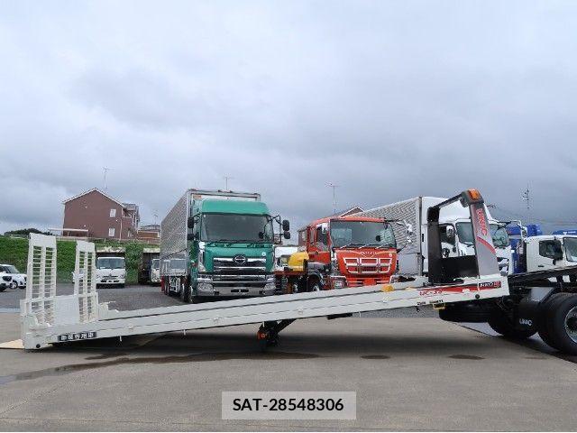 Hino DUTRO 2025-11 8741783-8