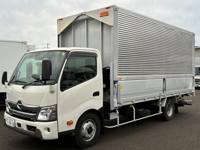 Hino DUTRO 2025-02 8732869-6