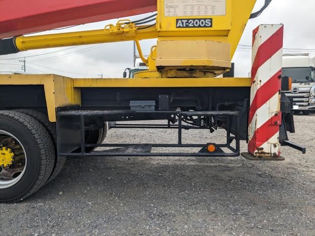 Hino DUTRO 2010-06 8770646-10