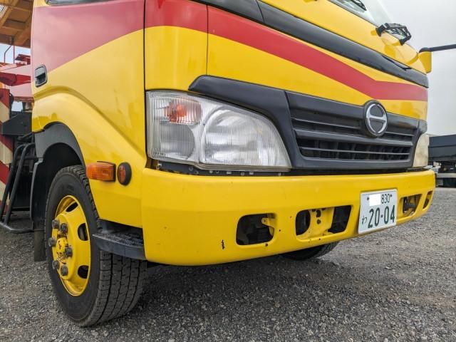 Hino DUTRO 2010-06 8770646-27