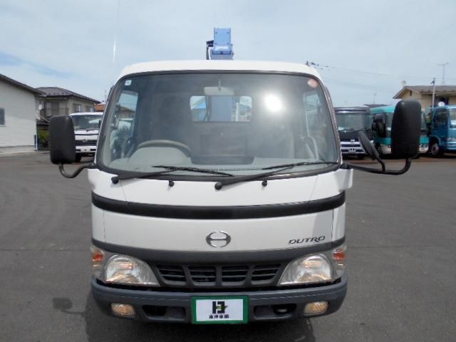 Hino DUTRO 2004-05 8770658-1