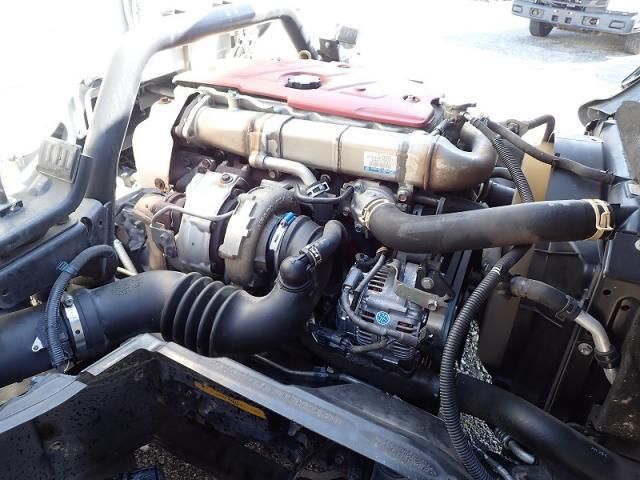 Hino DUTRO 2015-08 8770647-23