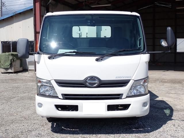 Hino DUTRO 2015-08 8770647-4