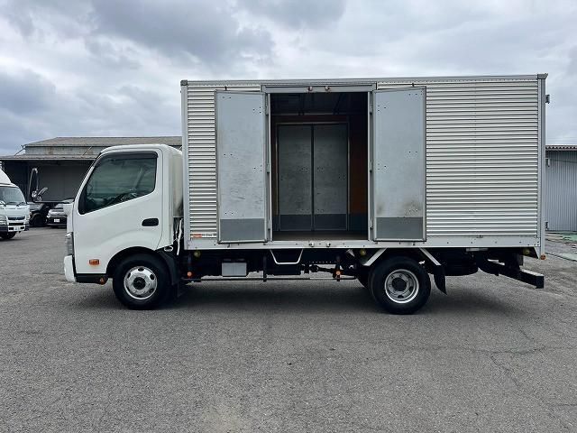 Hino DUTRO 2020-05 8770649-9