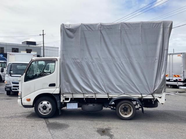 Hino DUTRO 2016-04 8770661-4