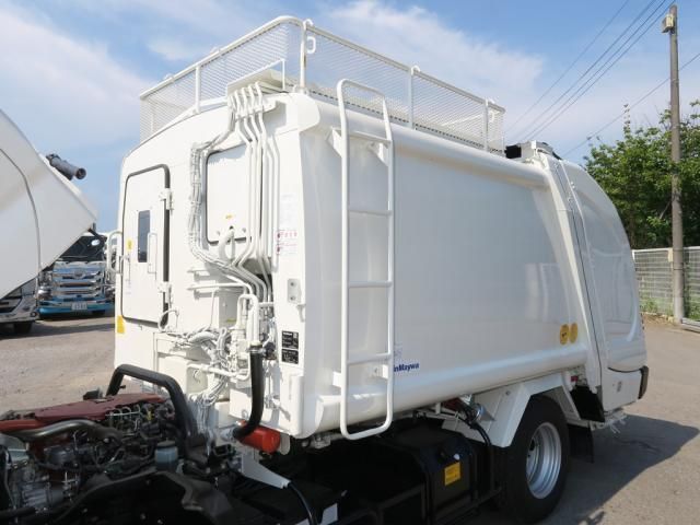 Hino DUTRO 2026-02 8770631-13