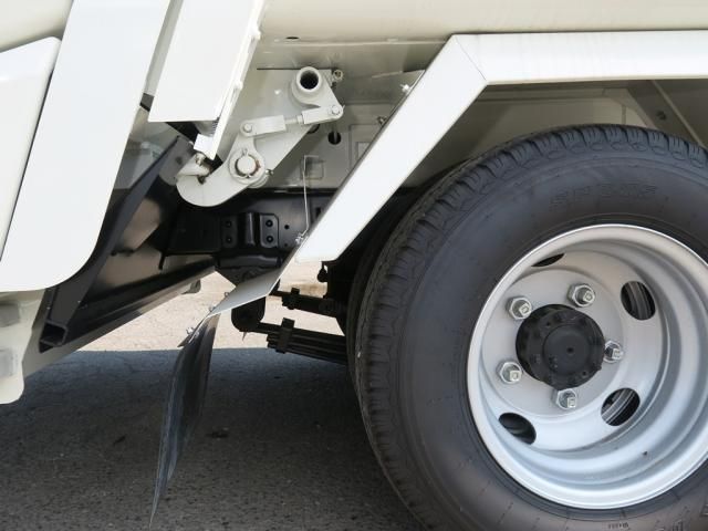 Hino DUTRO 2026-02 8770631-16
