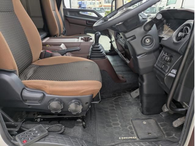 Hino DUTRO 2022-07 8770633-21