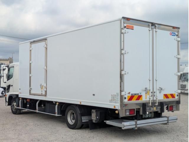 Hino DUTRO 2022-07 8770633-5
