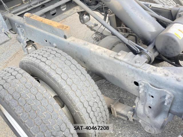 Hino DUTRO 2020-03 8795831-18