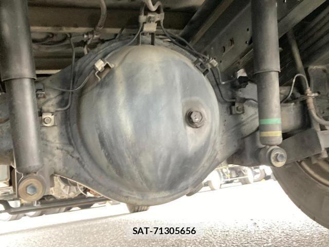 Hino DUTRO 2018-09 8795830-14
