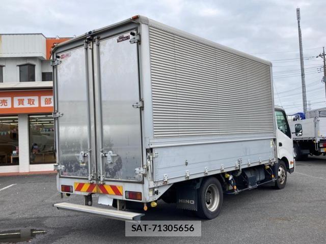 Hino DUTRO 2018-09 8795830-2