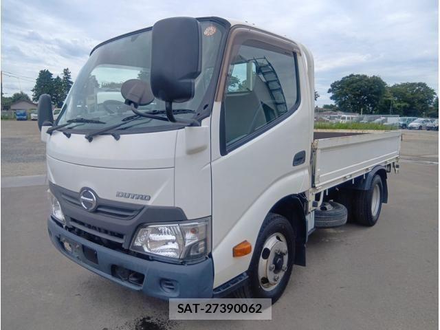 Hino DUTRO 2017-08 8795832-0