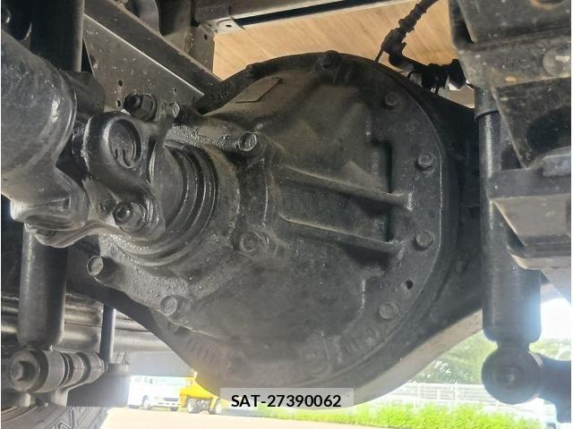 Hino DUTRO 2017-08 8795832-10