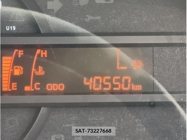 Hino DUTRO 2017-08 8795833-25