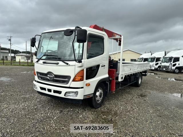Hino DUTRO 2017-07 8795829-0
