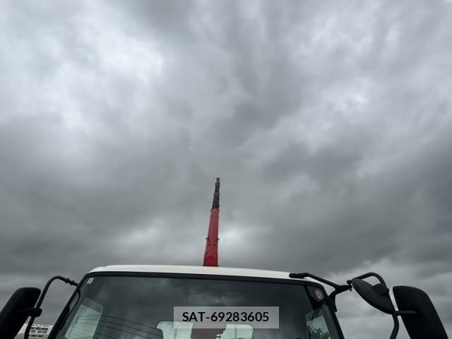 Hino DUTRO 2017-07 8795829-25