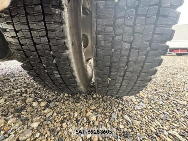 Hino DUTRO 2017-07 8795829-29