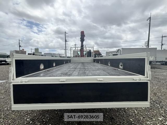 Hino DUTRO 2017-07 8795829-8