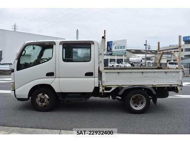 Hino DUTRO 2005-09 8828820-21