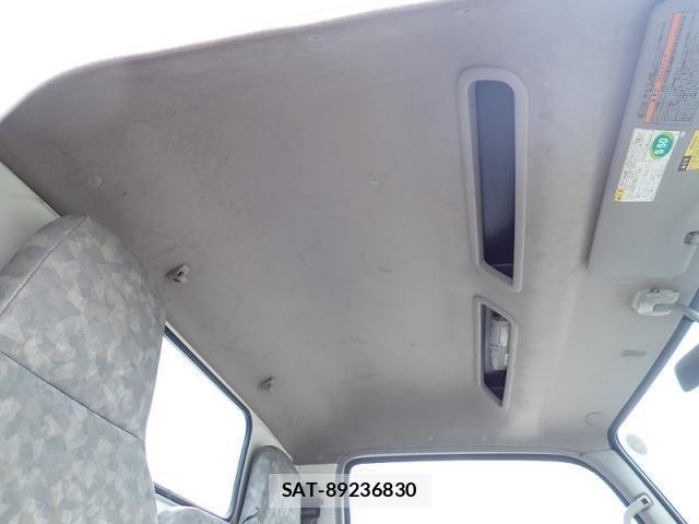 Hino DUTRO 2007-09 8828818-12