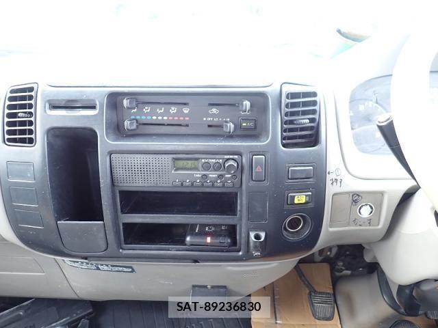 Hino DUTRO 2007-09 8828818-15