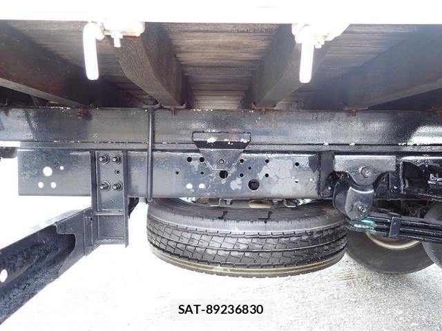 Hino DUTRO 2007-09 8828818-18