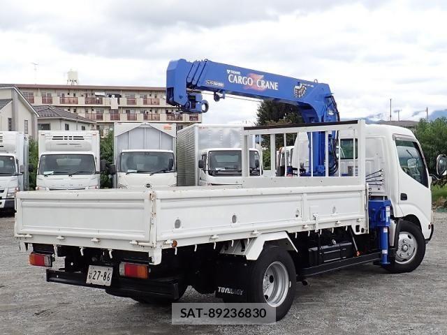 Hino DUTRO 2007-09 8828818-2