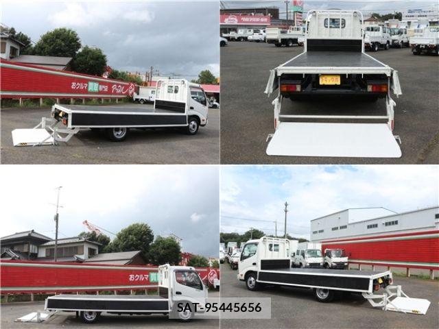 Hino DUTRO 2017-07 8828810-15