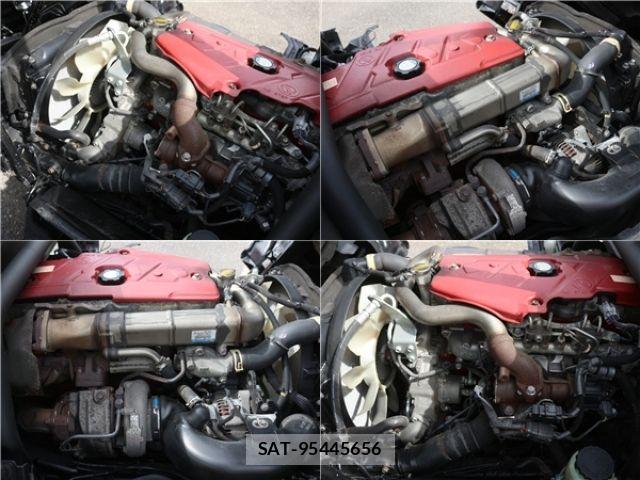 Hino DUTRO 2017-07 8828810-17