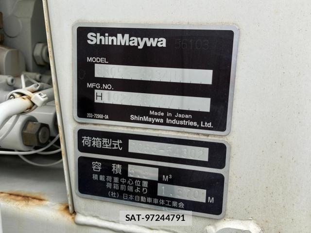 Hino DUTRO 2020-03 8828808-6