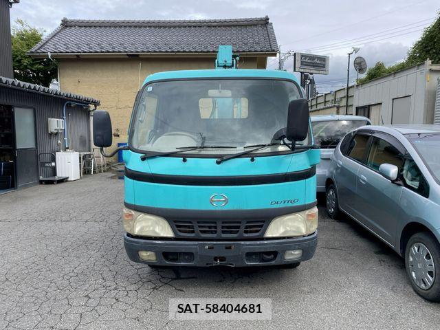 Hino DUTRO 2004-06 8828819-1