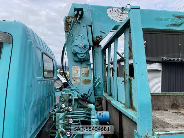 Hino DUTRO 2004-06 8828819-20