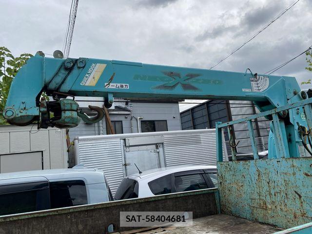 Hino DUTRO 2004-06 8828819-6