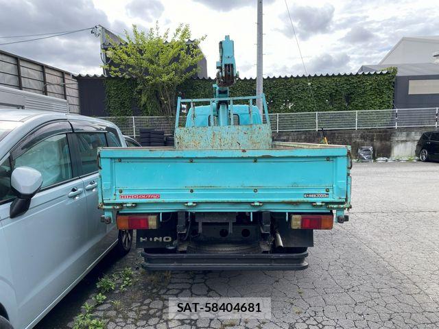Hino DUTRO 2004-06 8828819-8