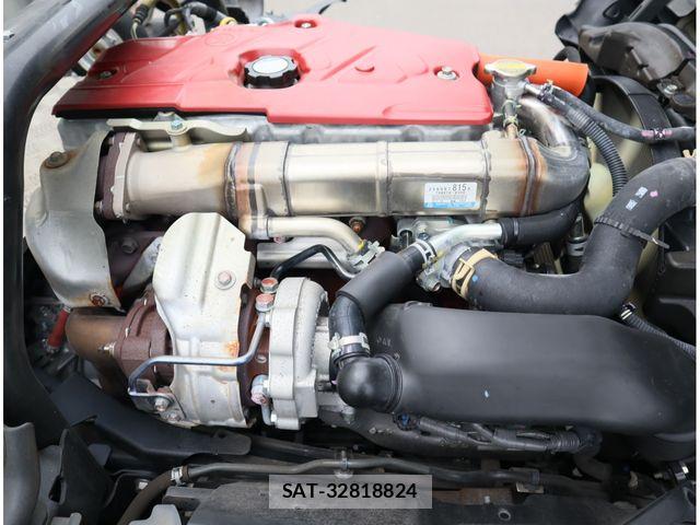 Hino DUTRO 2020-05 8828811-27