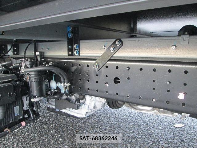 Hino DUTRO 2026-02 8848778-15