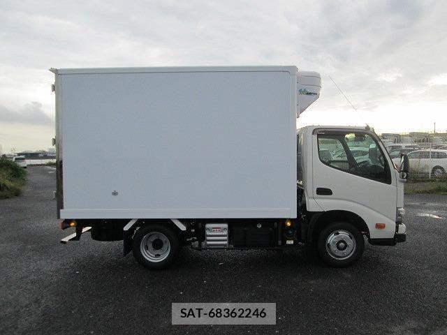 Hino DUTRO 2026-02 8848778-3
