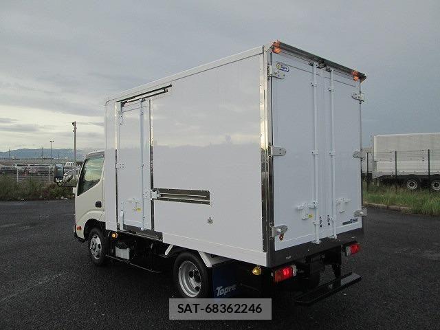 Hino DUTRO 2026-02 8848778-5