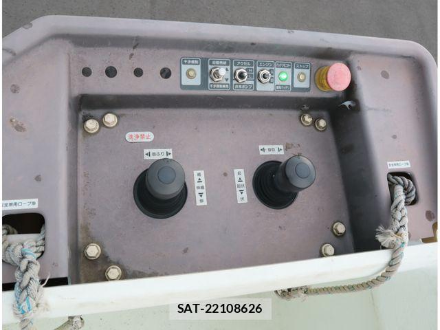 Hino DUTRO 2018-02 8848792-15