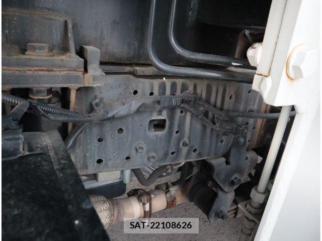 Hino DUTRO 2018-02 8848792-20