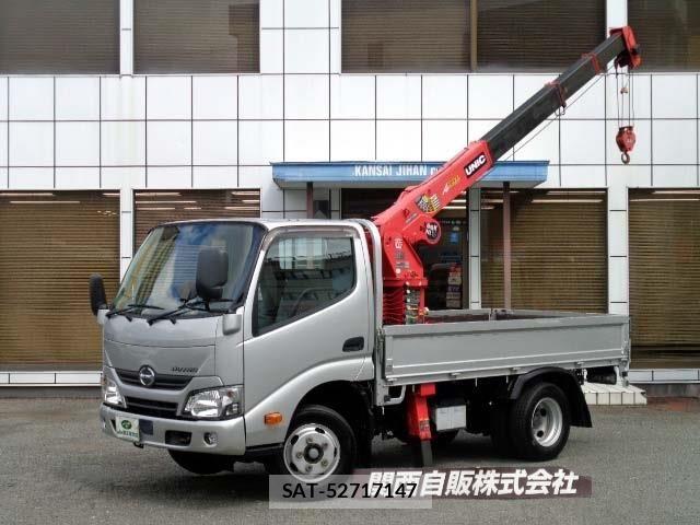 Hino DUTRO 2017-08 8848791-0