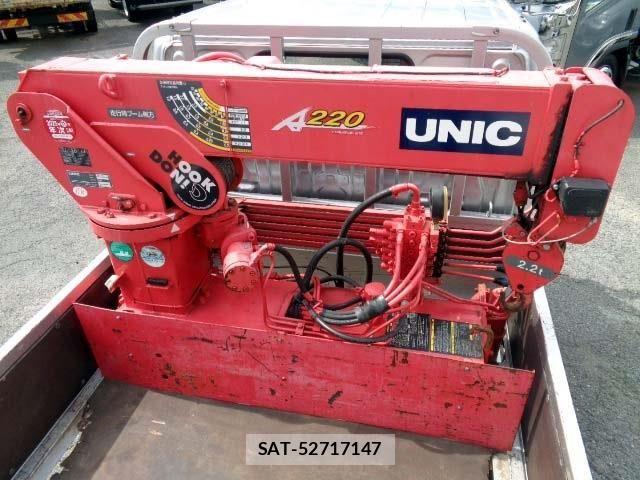 Hino DUTRO 2017-08 8848791-15