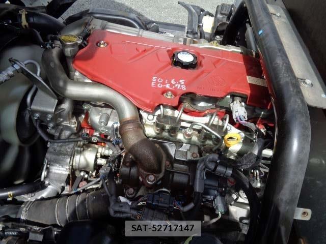 Hino DUTRO 2017-08 8848791-3