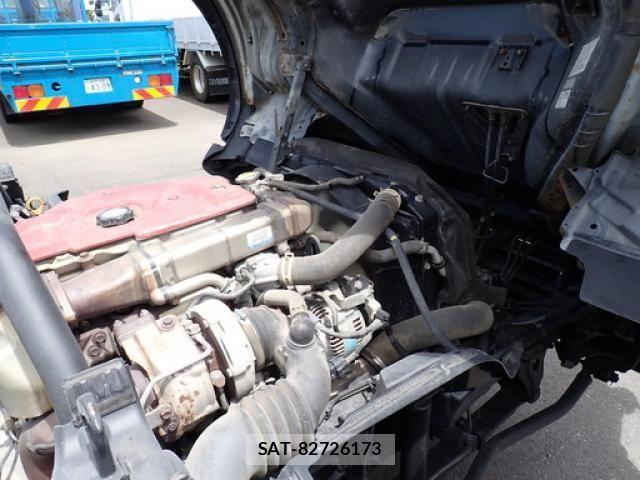 Hino DUTRO 2017-04 8848780-29