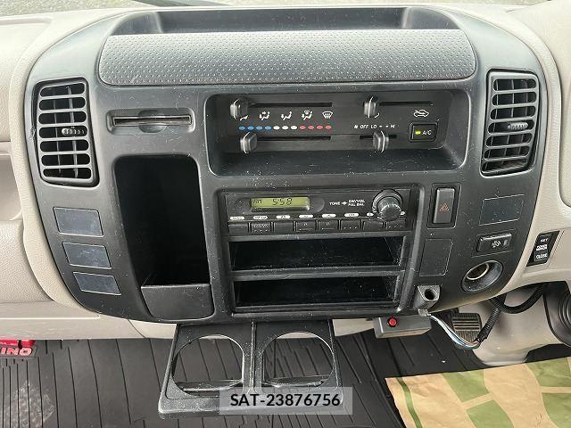 Hino DUTRO 2008-01 8848805-15