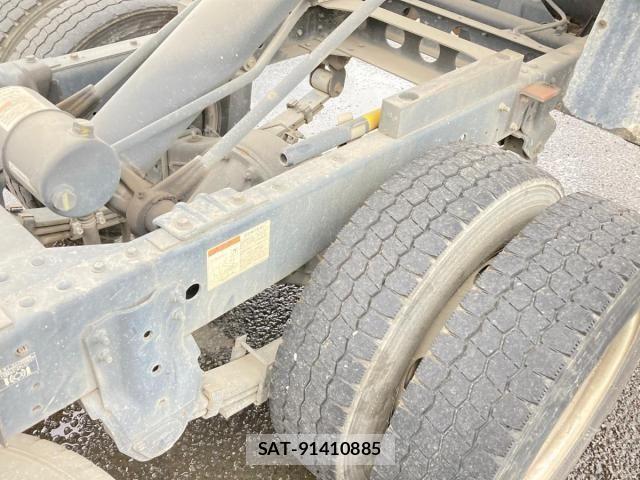 Hino DUTRO 2020-11 8848809-13
