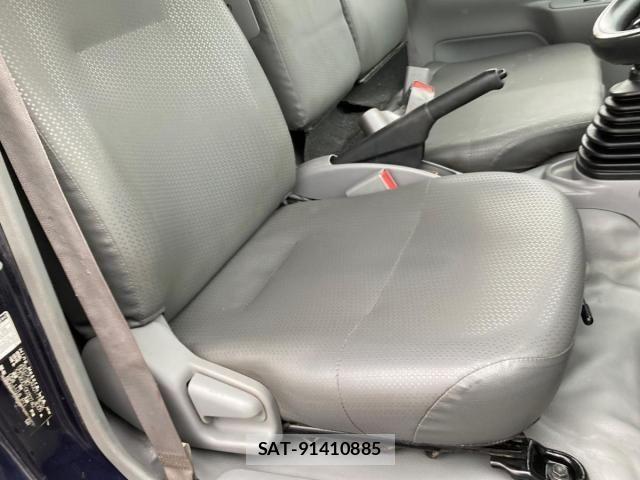 Hino DUTRO 2020-11 8848809-18