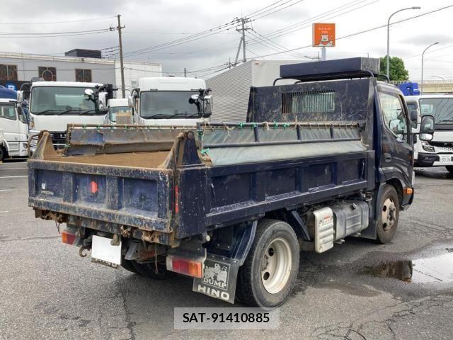 Hino DUTRO 2020-11 8848809-2