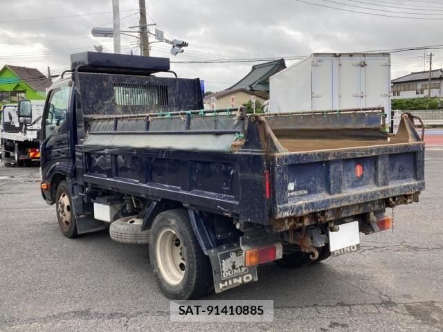 Hino DUTRO 2020-11 8848809-3
